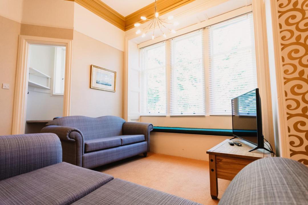 Atholl Apartment - A Unique Apartment In Countryside Park With Wifi And Access To Pool And Bar Perth Exteriör bild